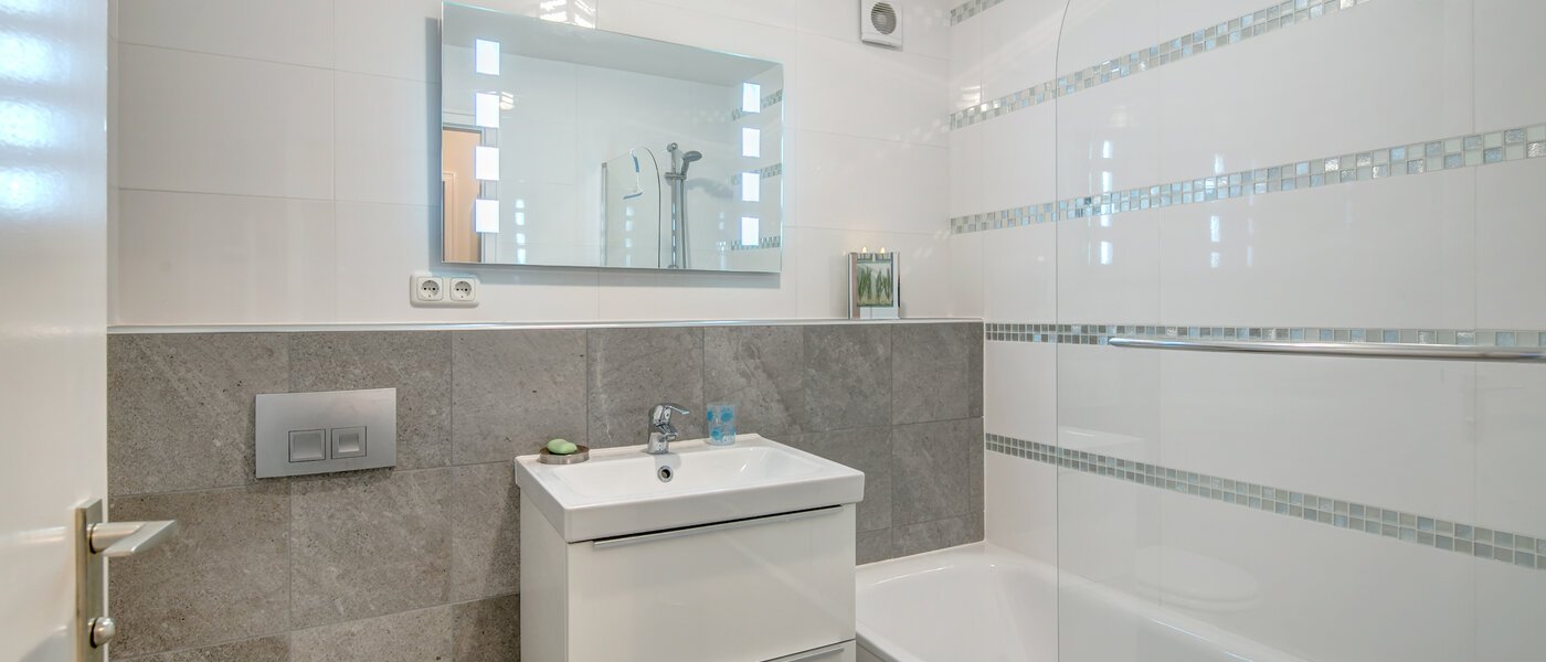 apartment München Am Hart 01 bathroom 9815