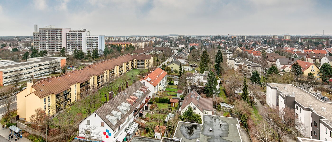 apartment München Am Hart 01 view 9815