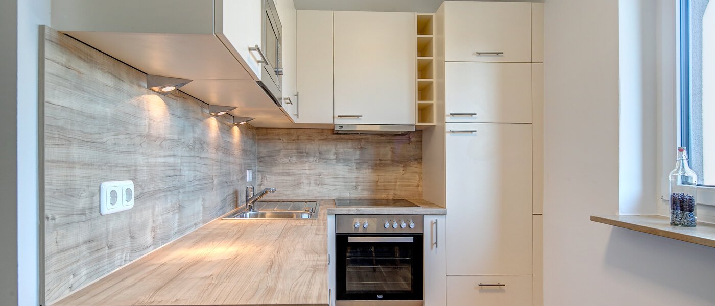 apartment München Hasenbergl 01 kitchen 9831