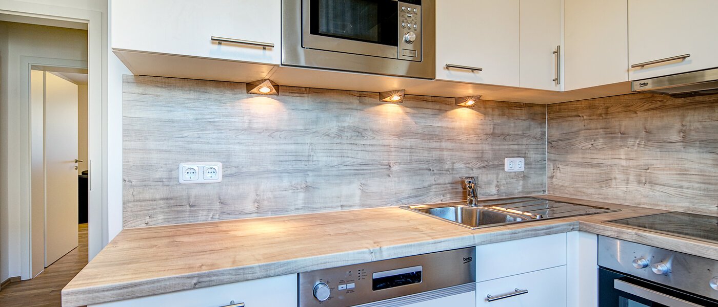 apartment München Hasenbergl 02 kitchen 9831