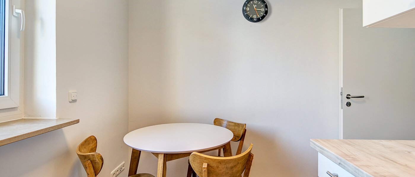 apartment München Hasenbergl 04 kitchen 9831