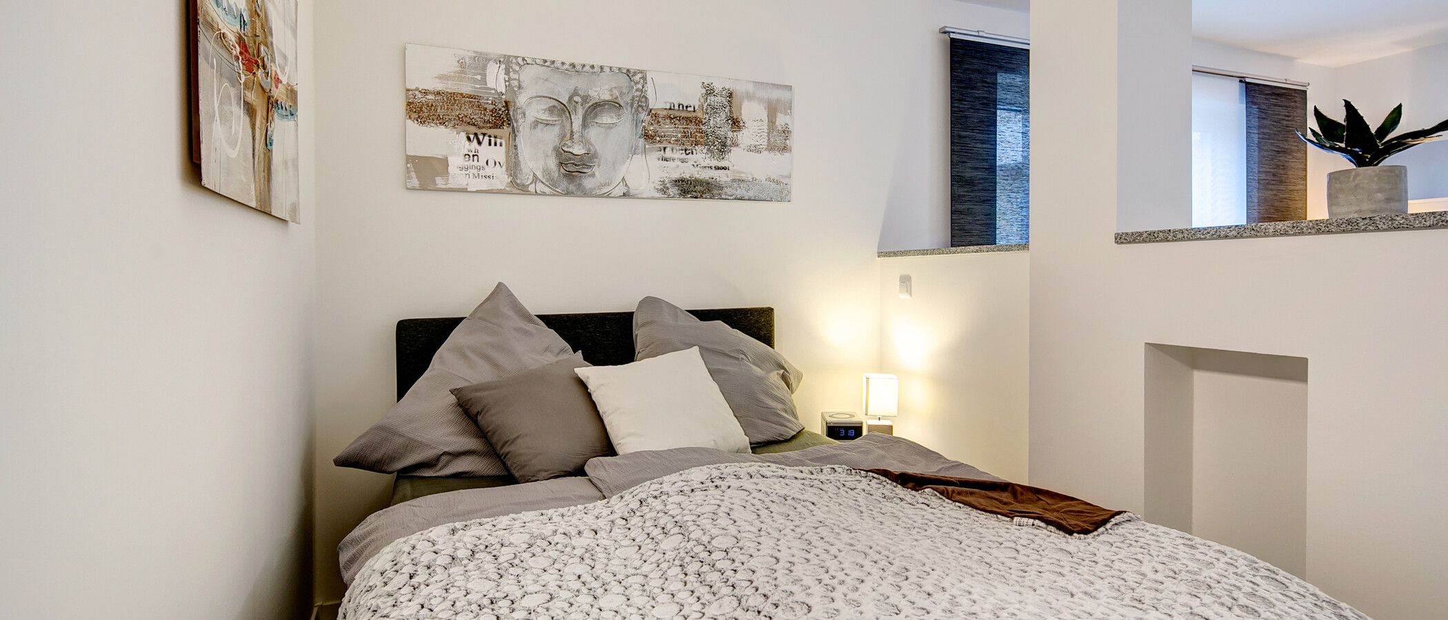 apartment München Ludwigsvorstadt 01 sleeping area 9842