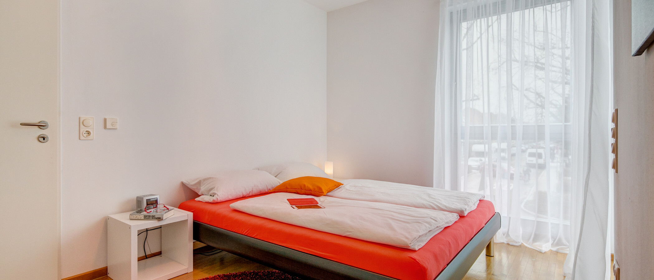 apartment Haar 01 sleeping area 9858
