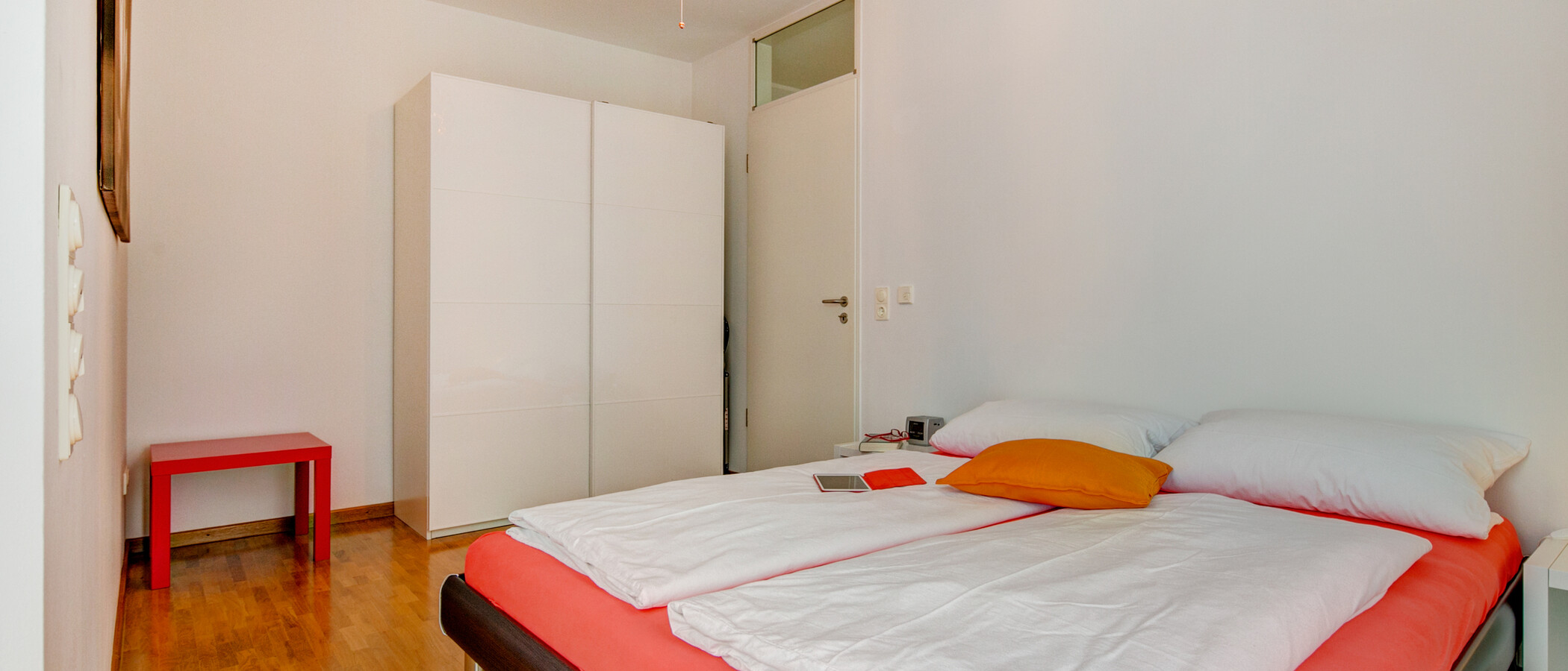 apartment Haar 03 sleeping area 9858