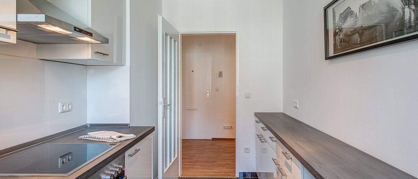 apartment München Schwabing 02 kitchen 9871