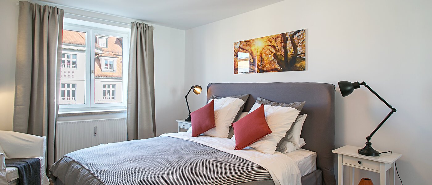 apartment München Schwabing 01 sleeping area 9871