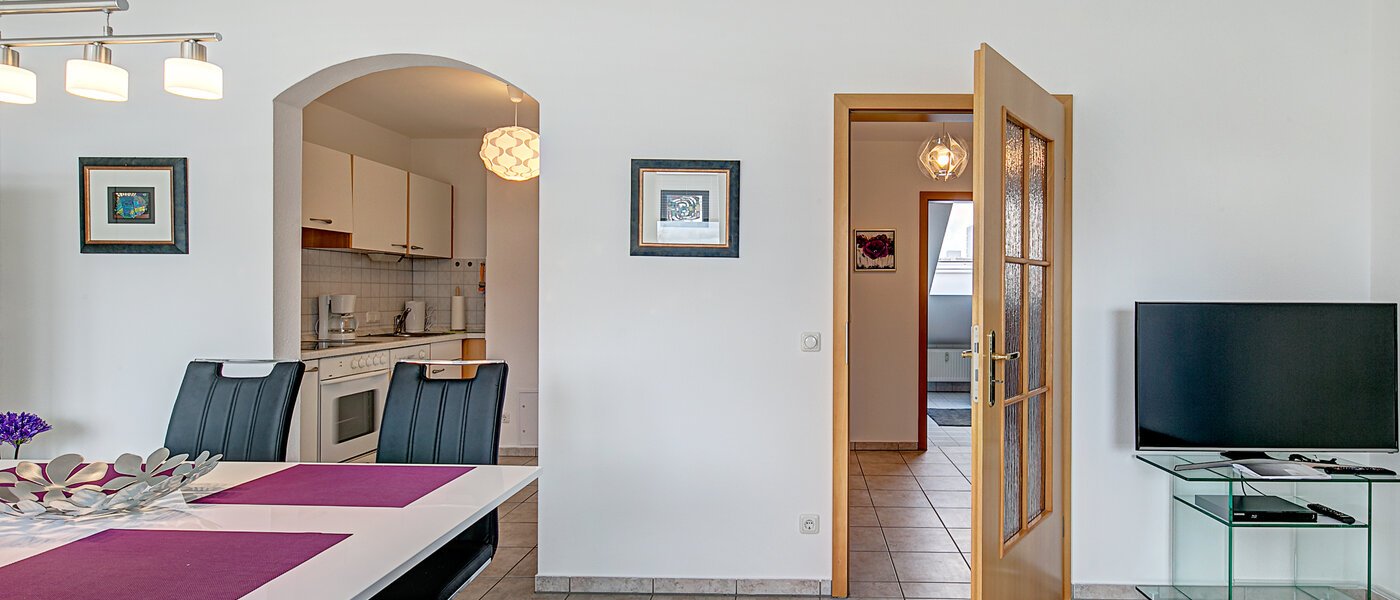 apartment Unterschleißheim 03 living room 9888