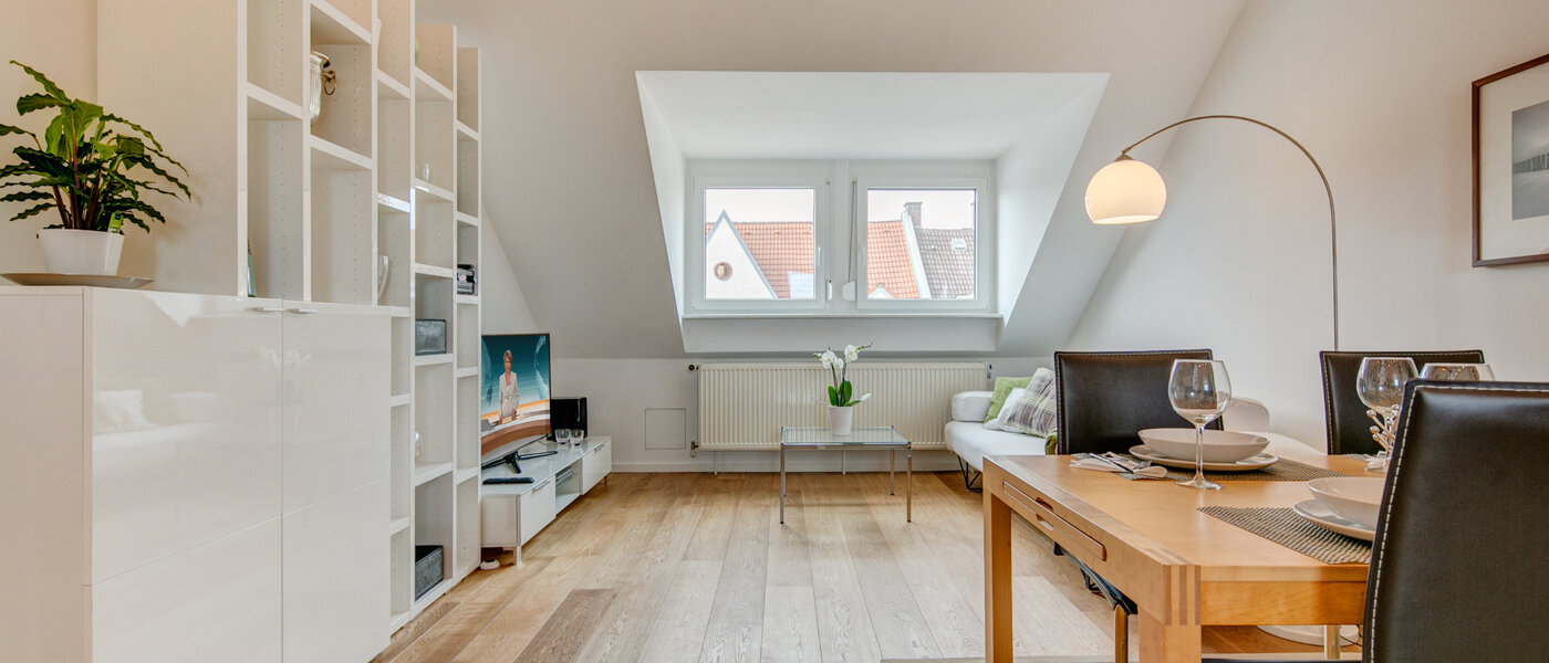 attic apartment München Thalkirchen 03 living room 9893