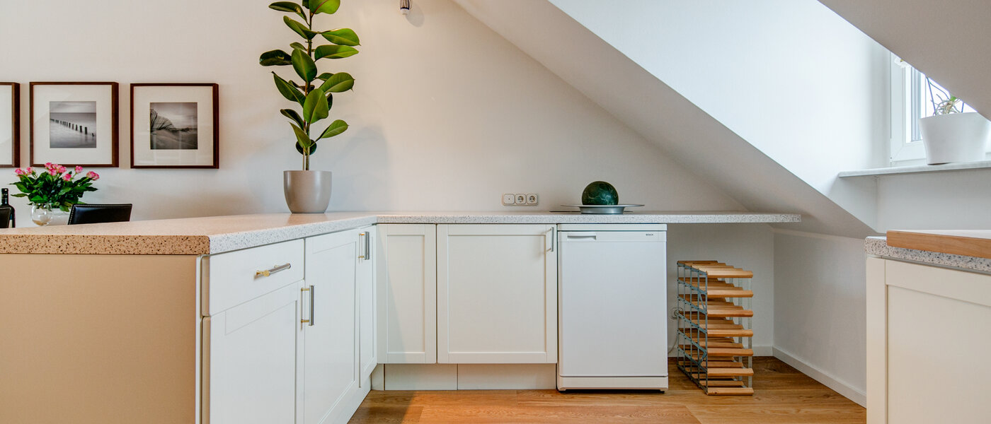 attic apartment München Thalkirchen 04 kitchen 9893