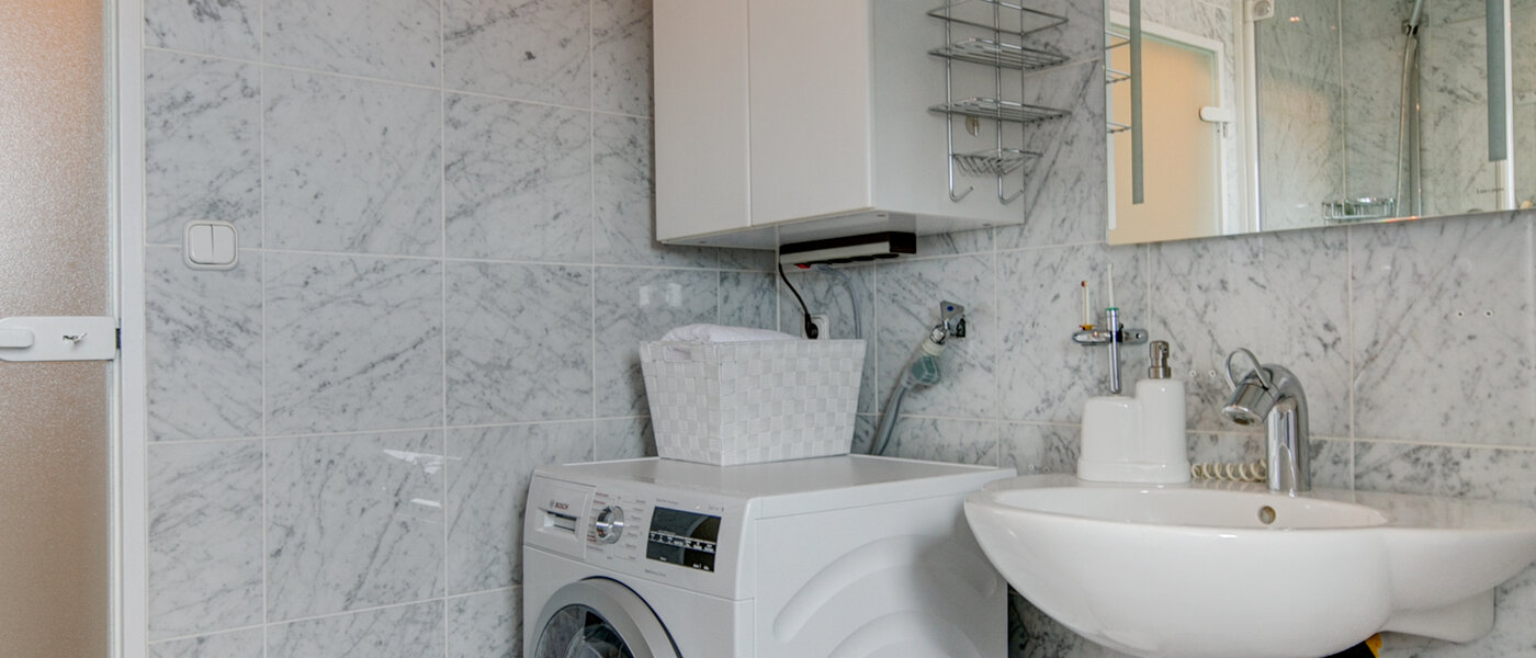 attic apartment München Thalkirchen 04 bathroom 9893