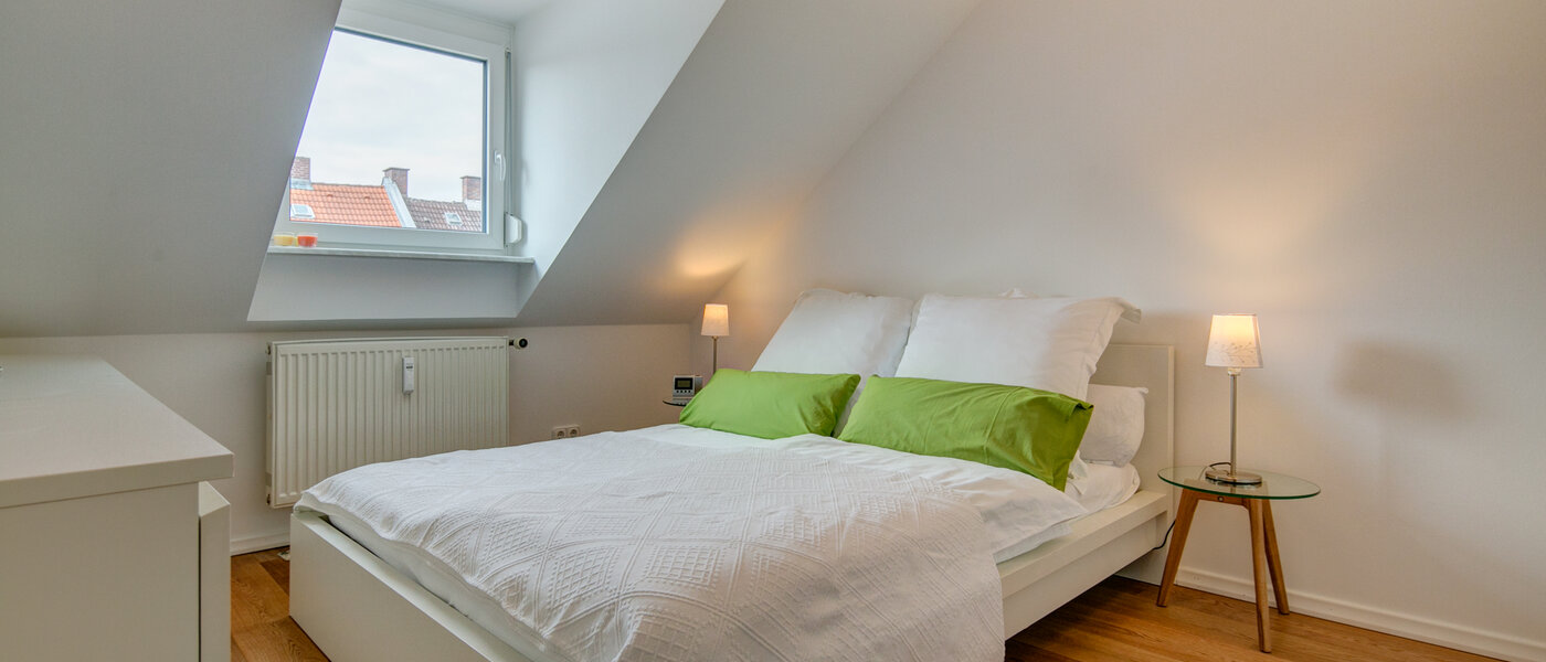 attic apartment München Thalkirchen 01 sleeping area 9893