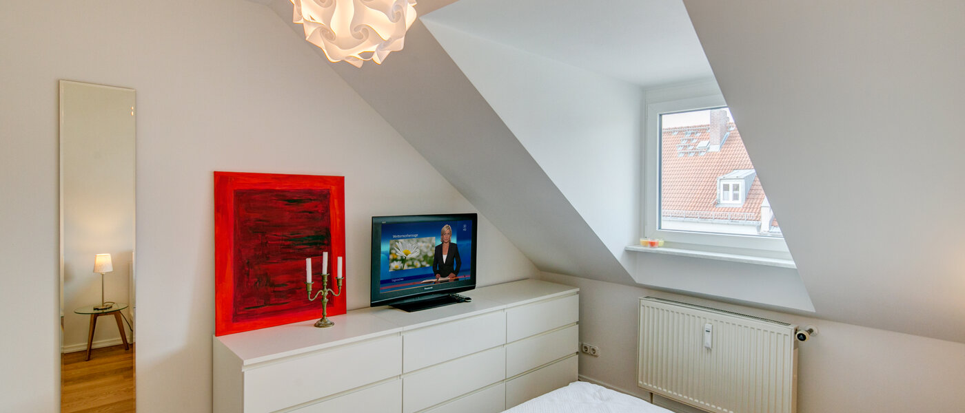 attic apartment München Thalkirchen 02 sleeping area 9893