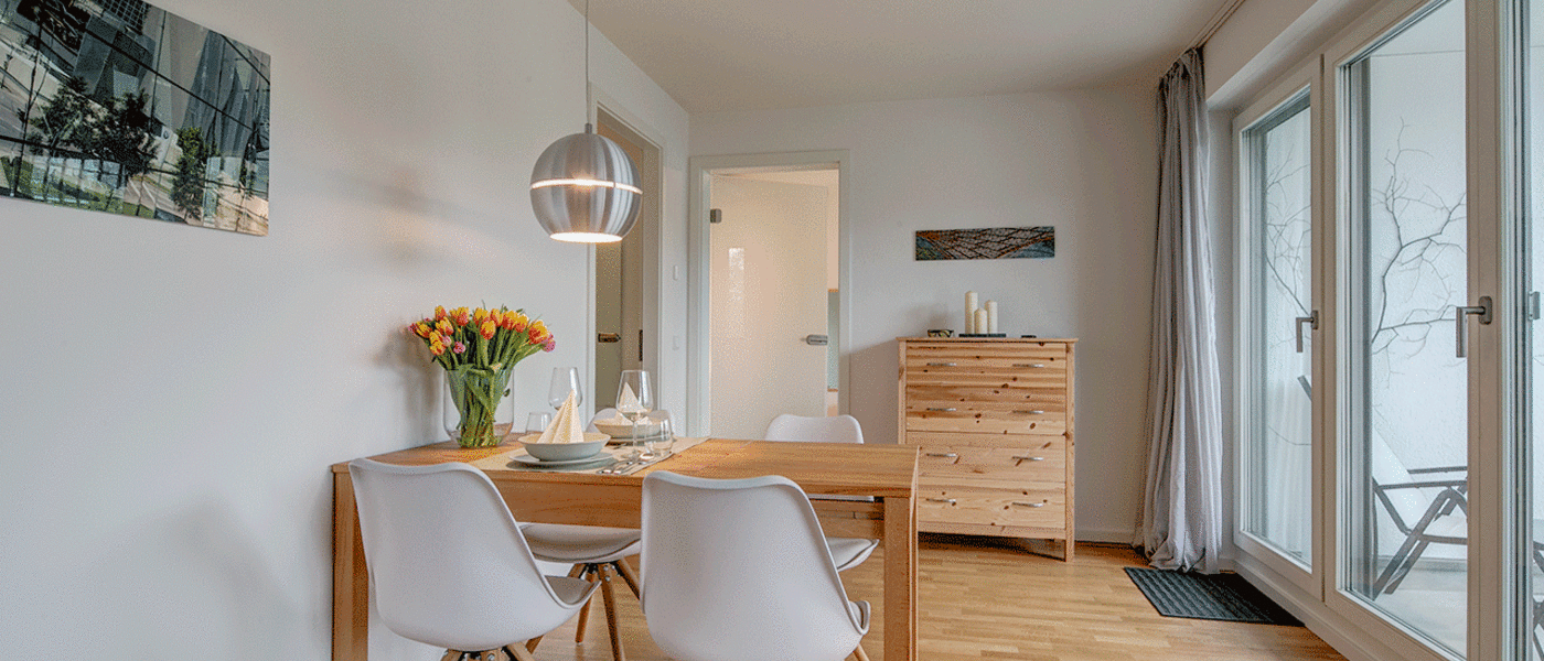 apartment München Schwabing-Georgenschwaige 04 living room 9904