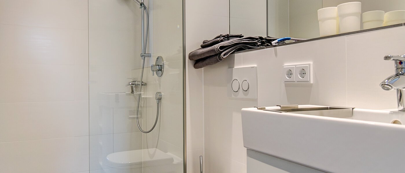 apartment Unterschleißheim Lohhof 02 bathroom 9906