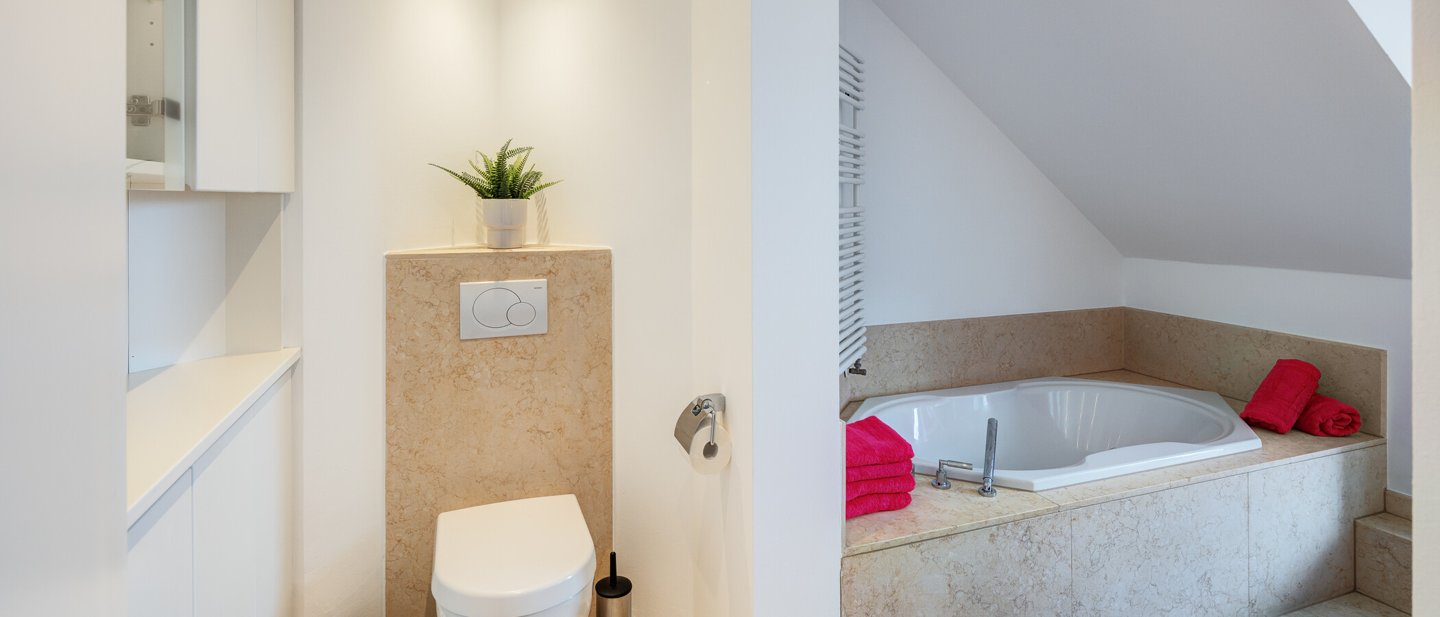 maisonette-gallery apartment München Maxvorstadt - Museumsviertel 02 1. bathroom 9925