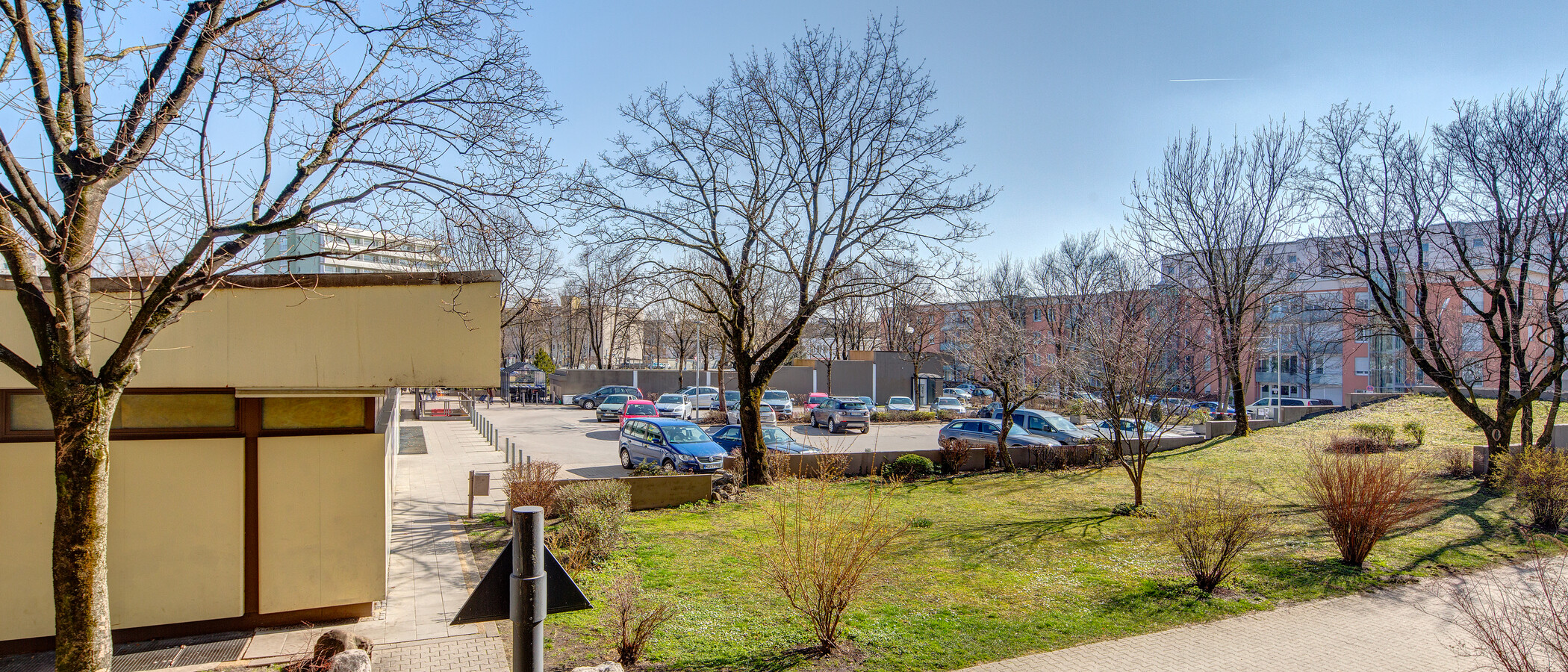 apartment München Oberföhring 01 view 9926