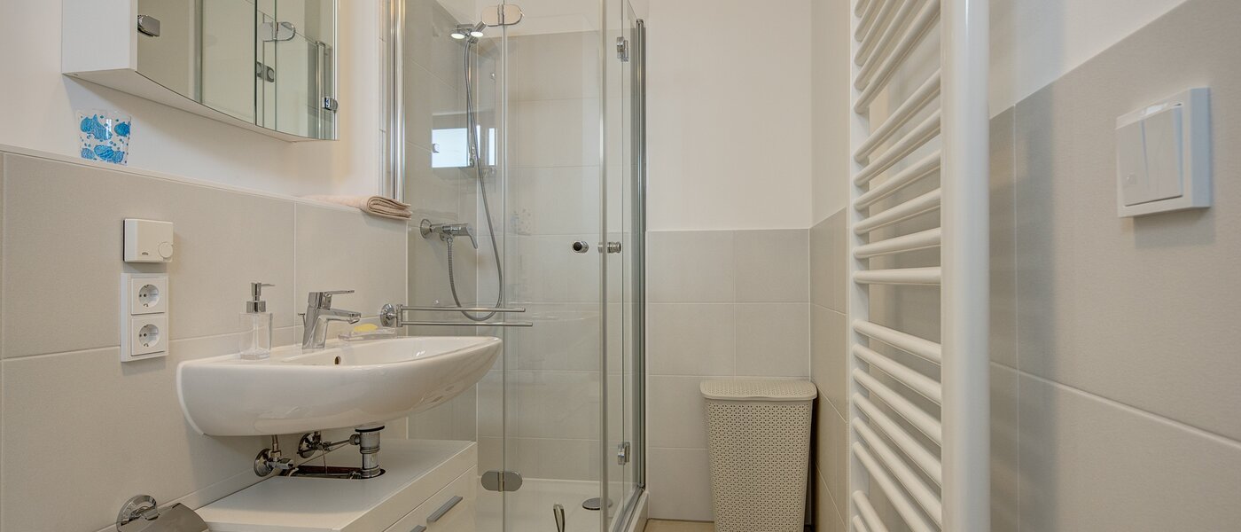studio München Messestadt Riem 01 bathroom 9927