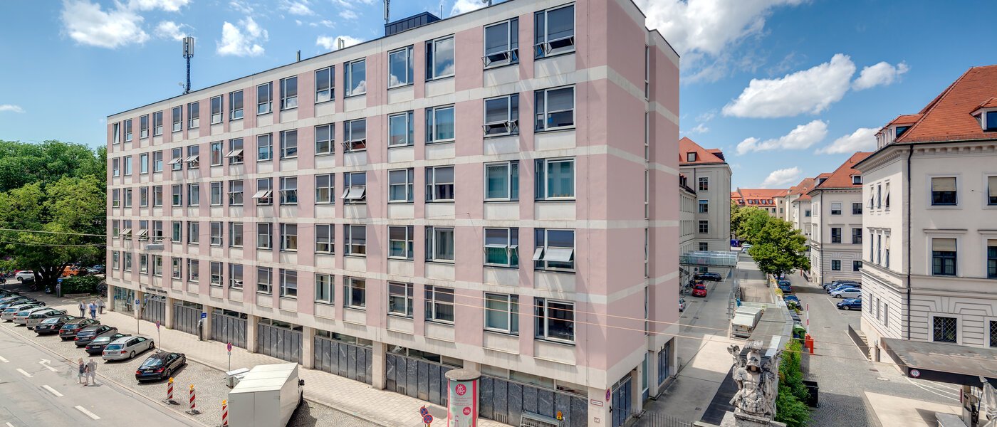 apartment München Lehel 02 view 9937