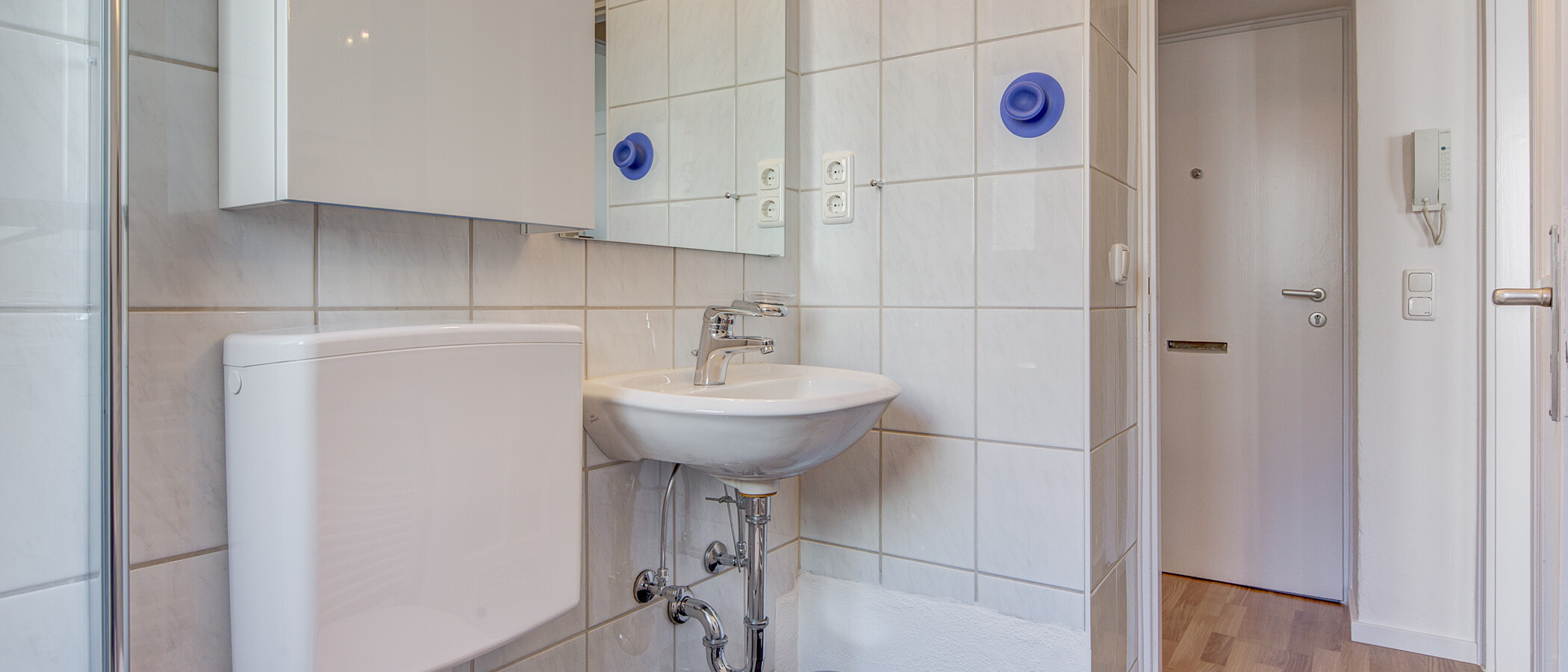 studio München Bogenhausen 02 bathroom 9943