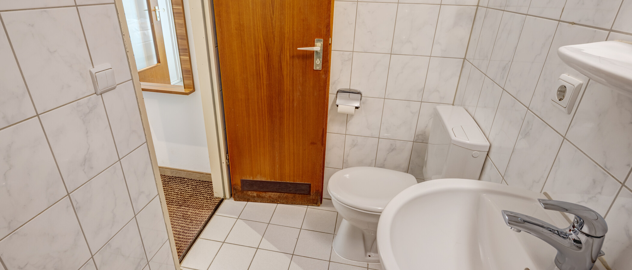studio München Maxvorstadt 03 bathroom 9951