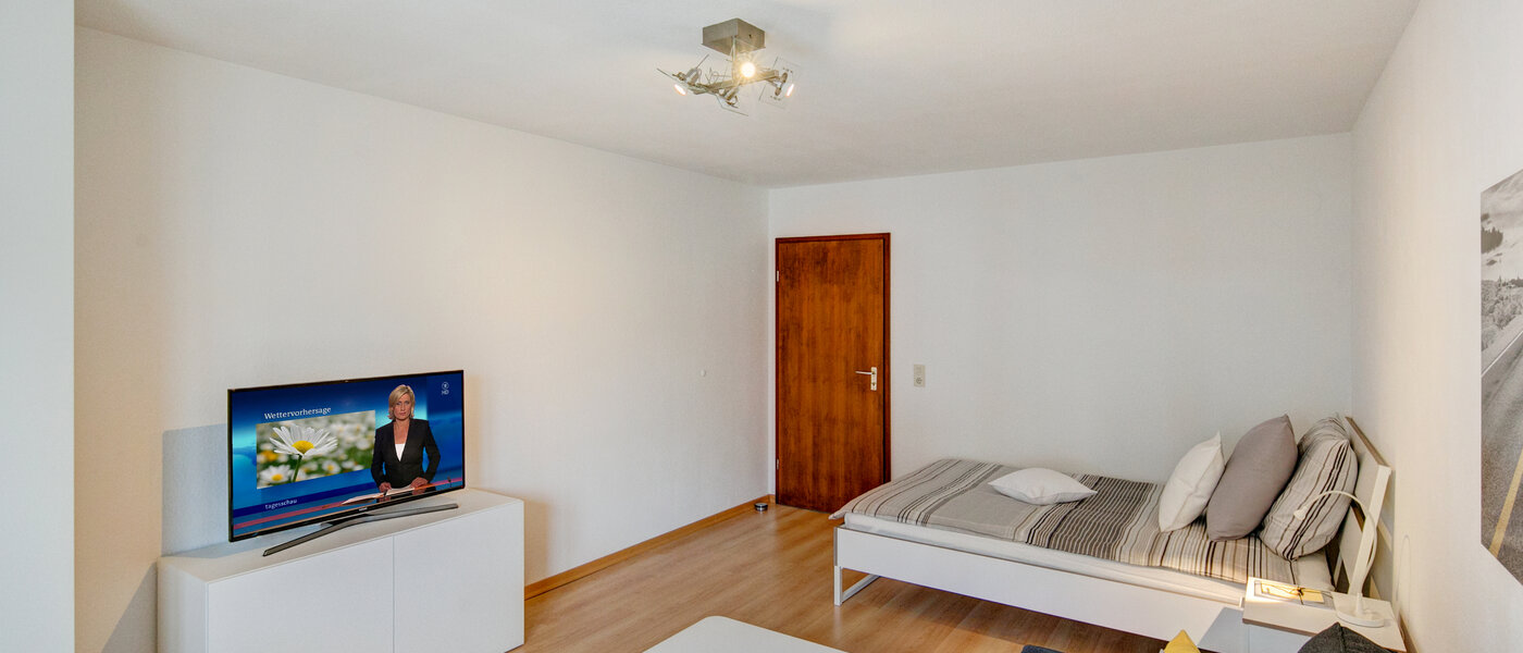 apartment Unterschleißheim 05 living room 9952