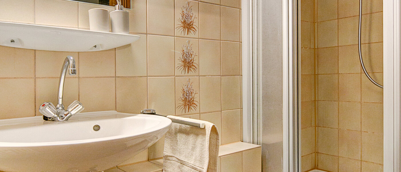 apartment Unterschleißheim 02 bathroom 9952