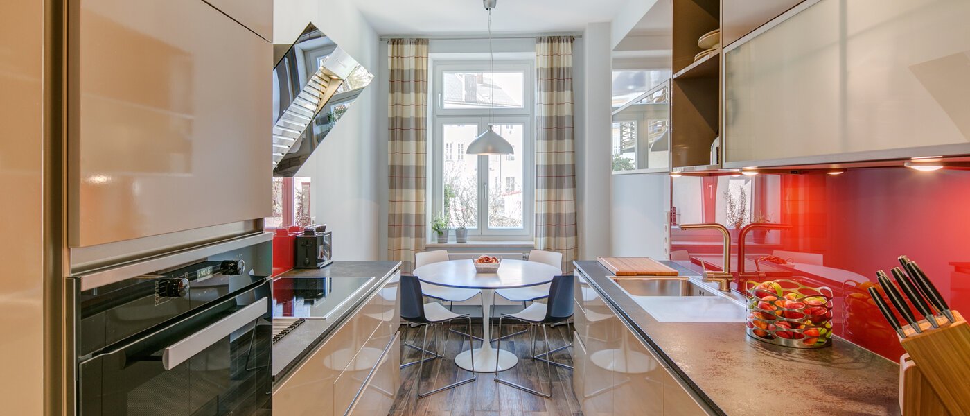 apartment München Gärtnerplatzviertel 01 kitchen 9966