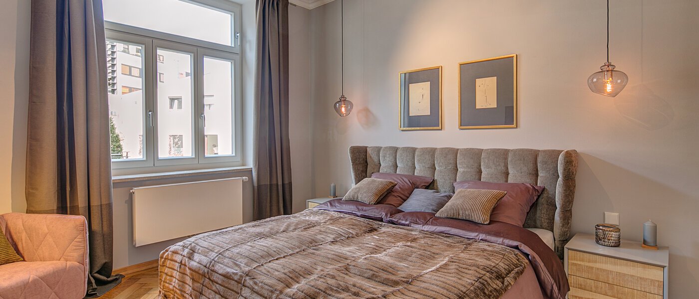 apartment München Gärtnerplatzviertel 02 sleeping area 9966