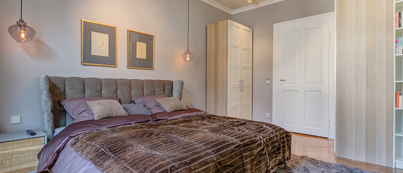 apartment München Gärtnerplatzviertel 04 sleeping area 9966