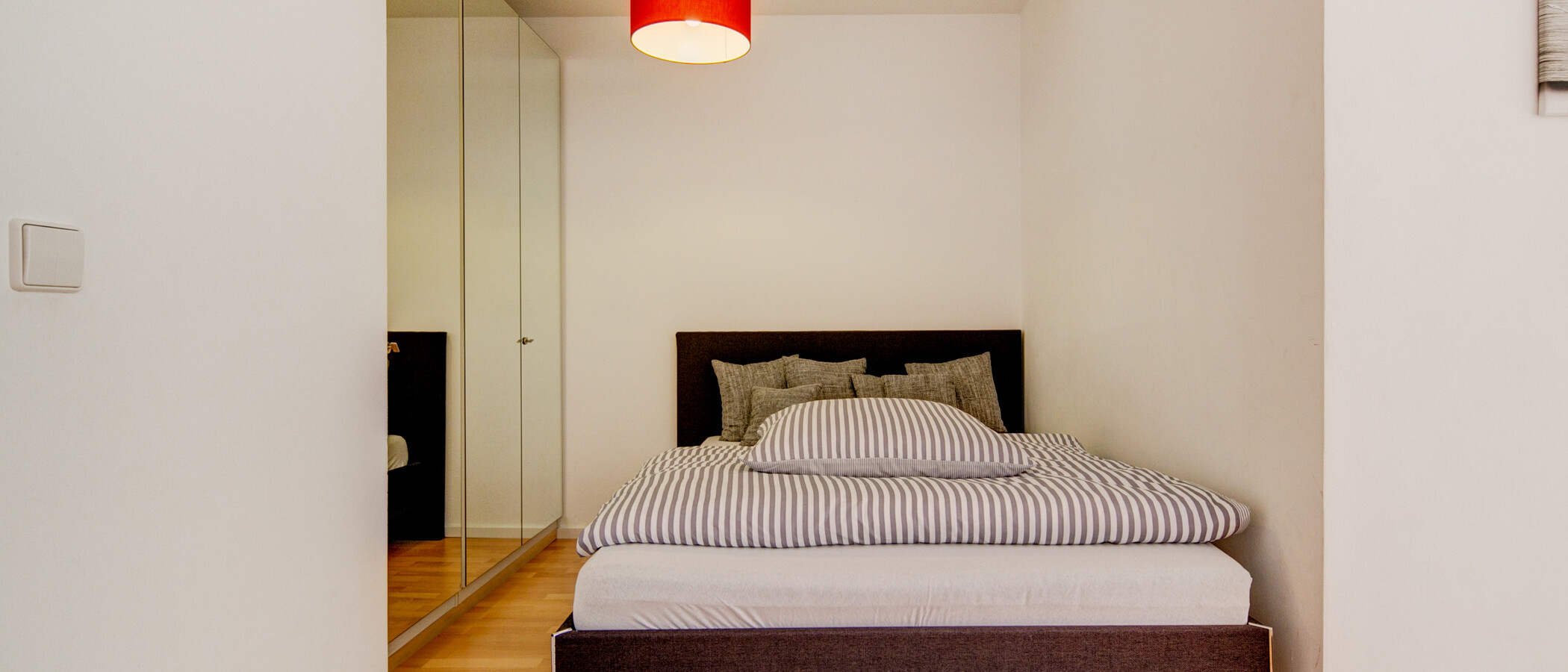 apartment München Schwabing-West 01 sleeping area 9967