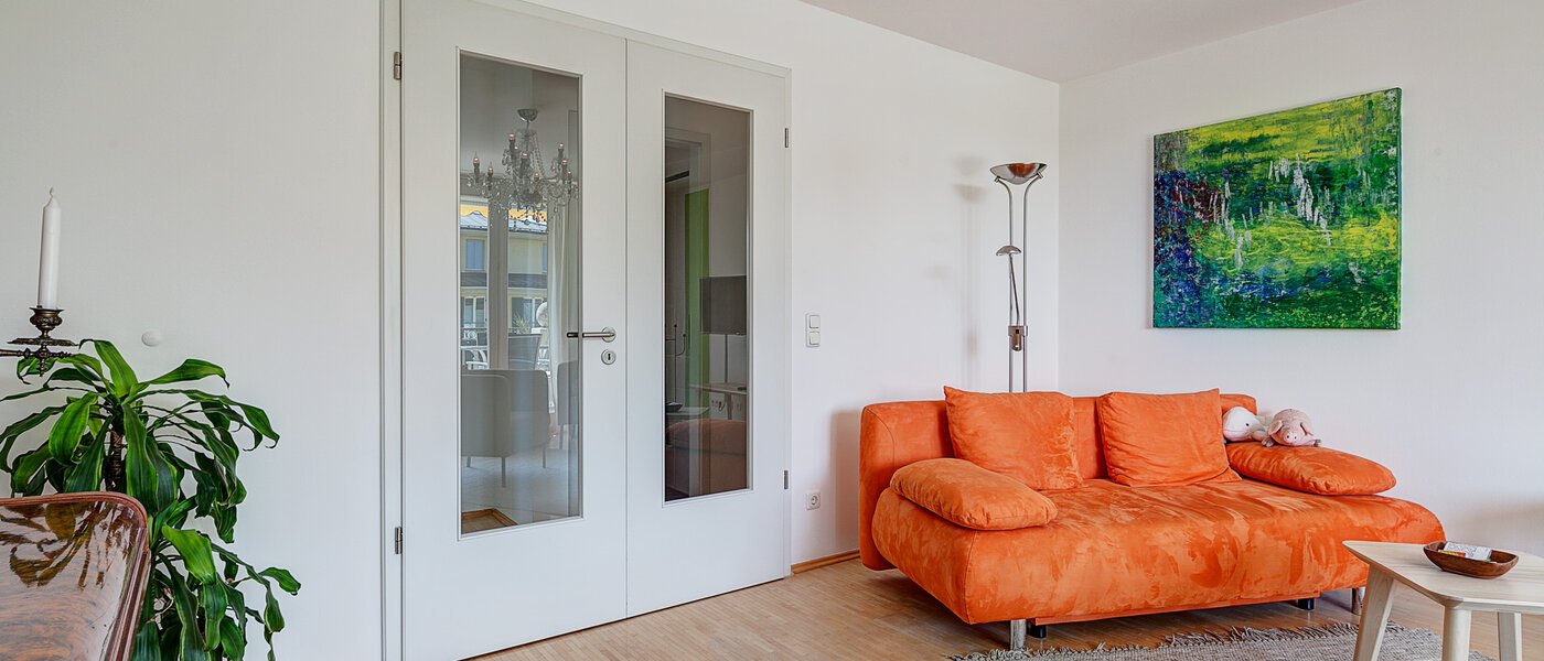 apartment München Moosach 03 living room 9984