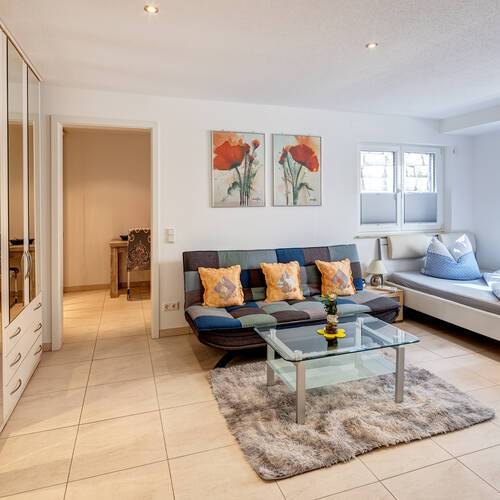 basement apartment with 1 room | Haar | 11871