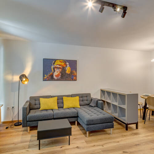 apartment with garden 	 with 2 room | Munich-Solln | 515