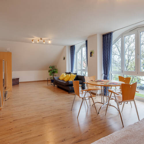 attic apartment with 1 room | Munich-Waldtrudering | 6182