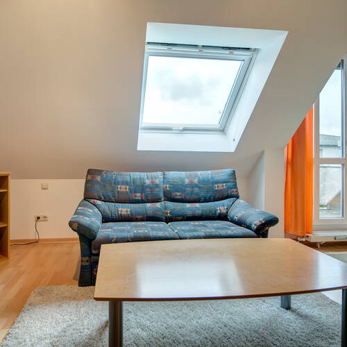 attic apartment with 1 room | Munich-Moosach | 8631