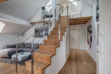Very exclusive top floor apartment near the English Garden