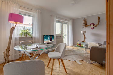 Light-flooded apartment furnished in Chalet-Style