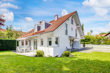 Spacious, family-friendly house with sauna and dressing room