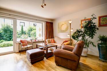 4-room terraced house with terrace, garden and modern furnishings