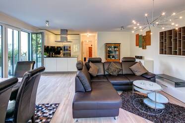 Exclusive apartment near Münchner Freiheit