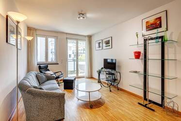 Nicely furnished apartment in Maxvorstadt