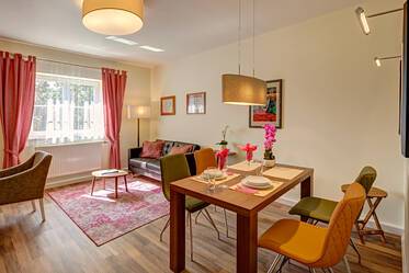 Quiet 3-room apartment near Westpark