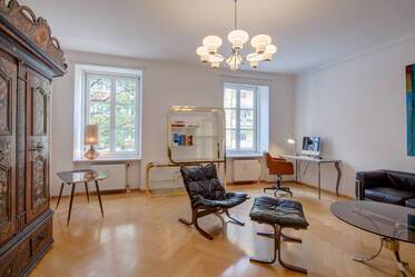 Beautifully furnished apartment in Gärtnerplatzviertel