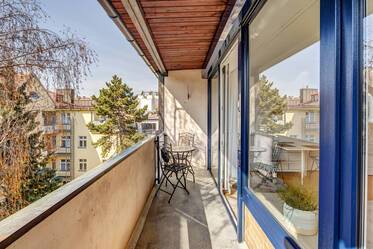 Bright city apartment with south-balcony