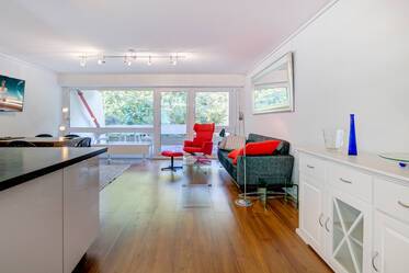 Large 2-room apartment at Olympia Park for rent 