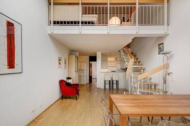Beautifully furnished gallery apartment  in Nymphenburg-Gern