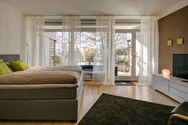 Beautifully furnished apartment in Obermenzing