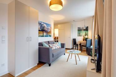 High-quality furnished apartment near U2