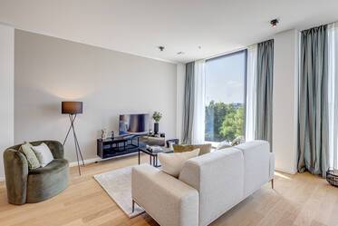 Apartment with concierge service and roof terrace