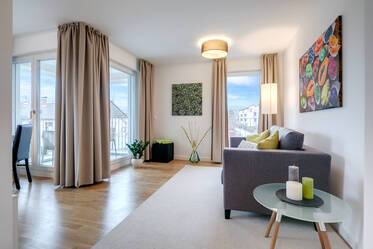 Modern apartment with balcony in Milbertshofen